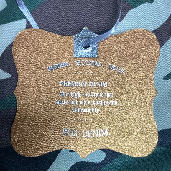 🆕ROX Denim- Size 3 Camouflage Skinny Jeans - Picture 6 of 7